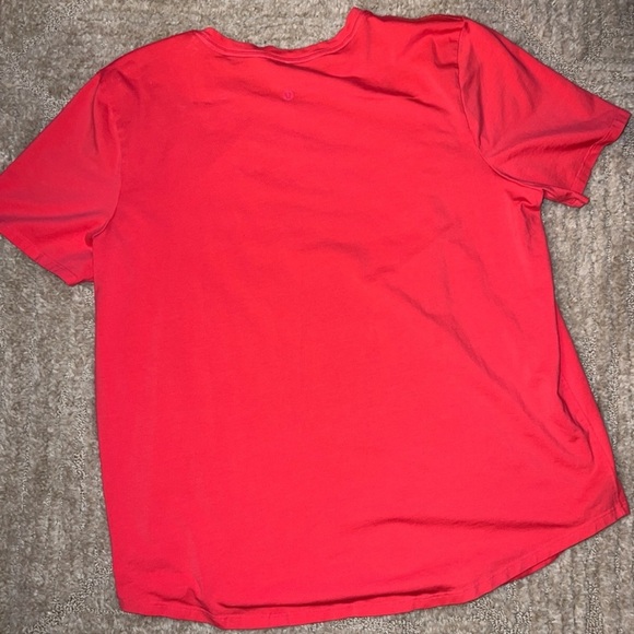 Lululemon Love Crew Curved-Hem Crewneck T-Shirt in Glaze Pink Size 14 NWOT - Picture 2 of 7